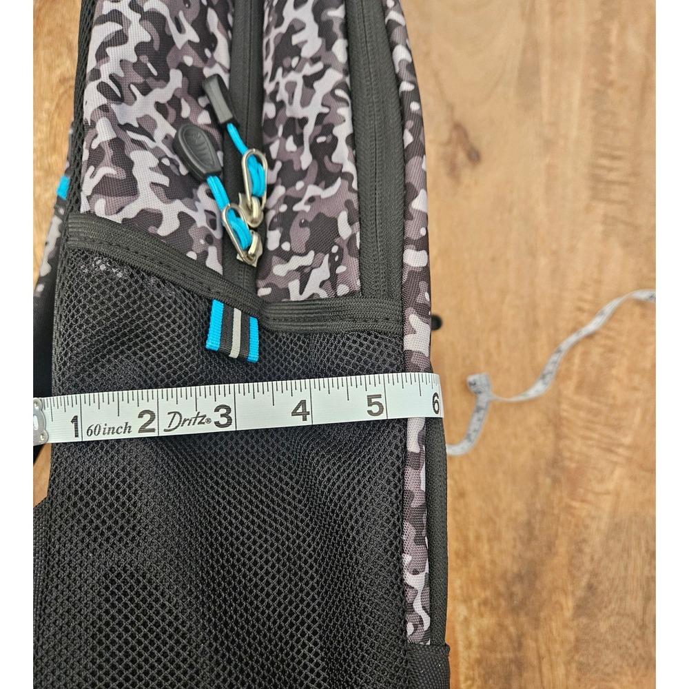 High Sierra RipRap Backpack Camo Adult Book Bag Padded Zip Pockets Travel School - Picture 5 of 9